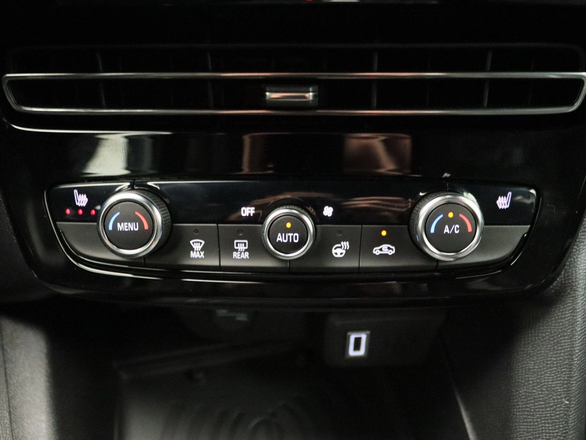 Opel-Mokka-e-image-9