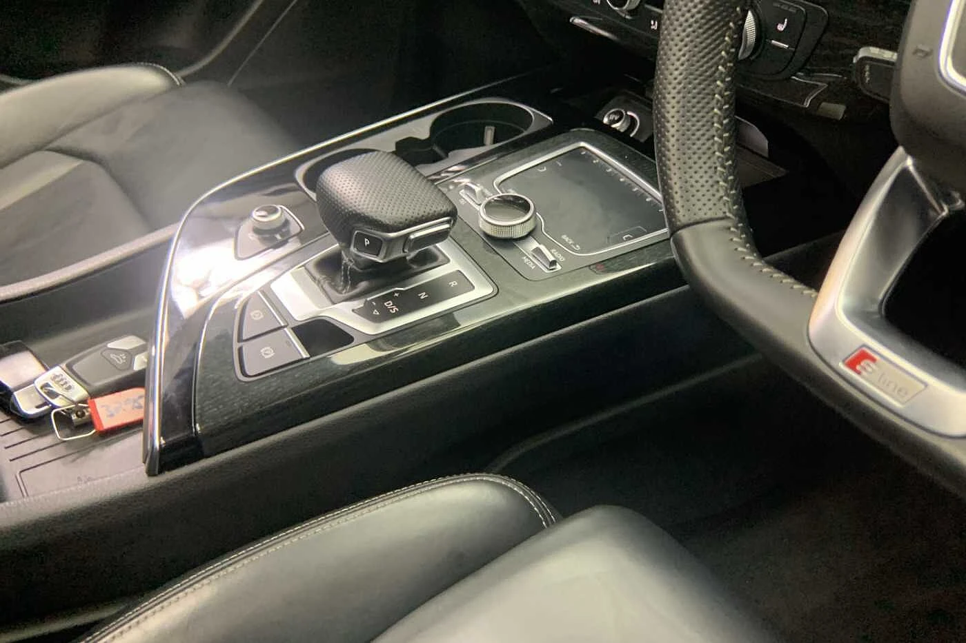 Audi-Q7-image-7