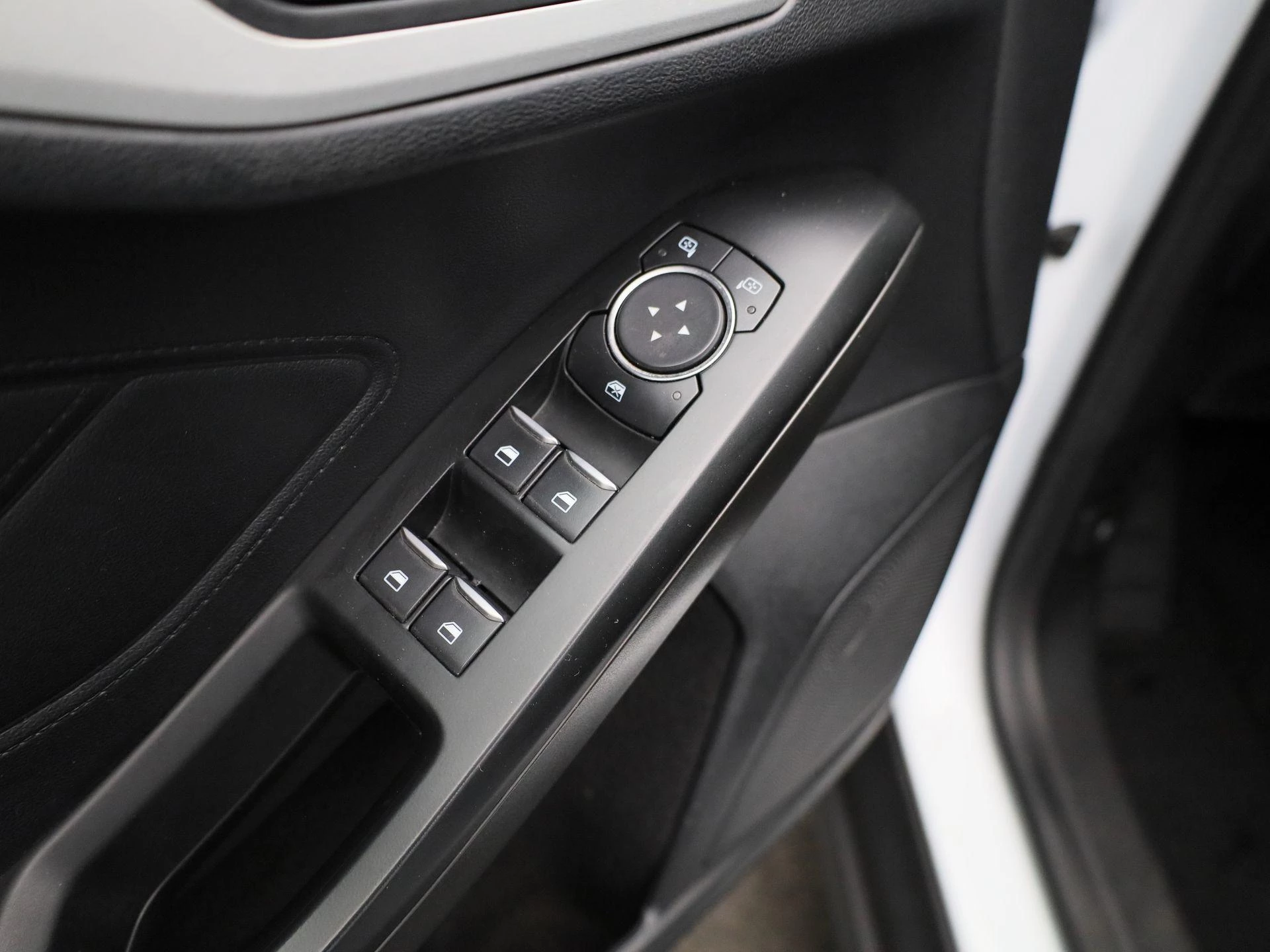 Ford-Focus-image-23
