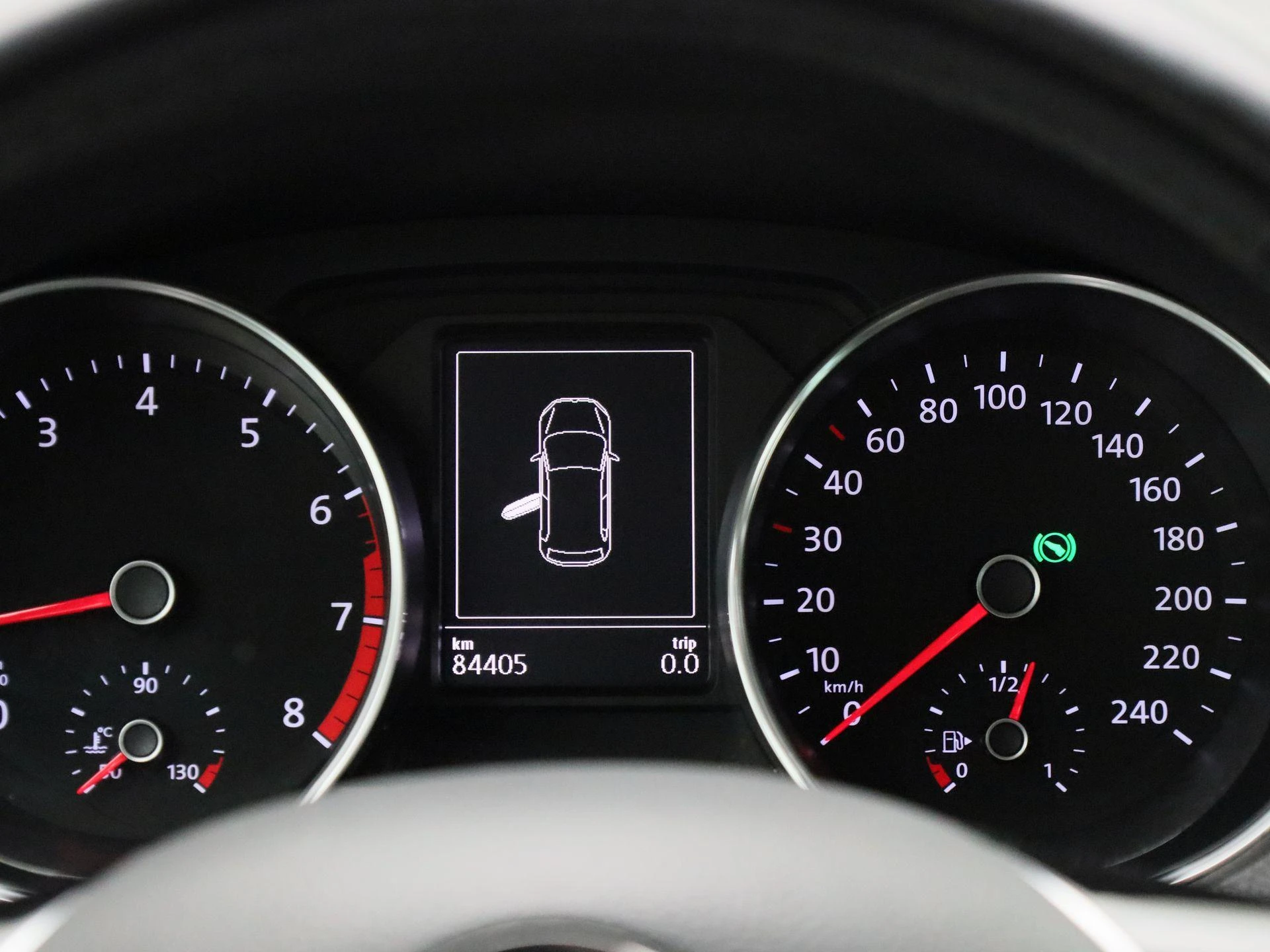 Volkswagen-Polo-image-7