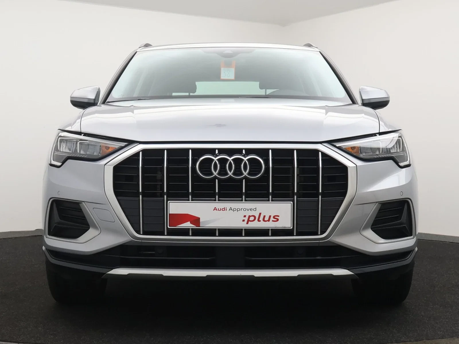 Audi-Q3-image-25