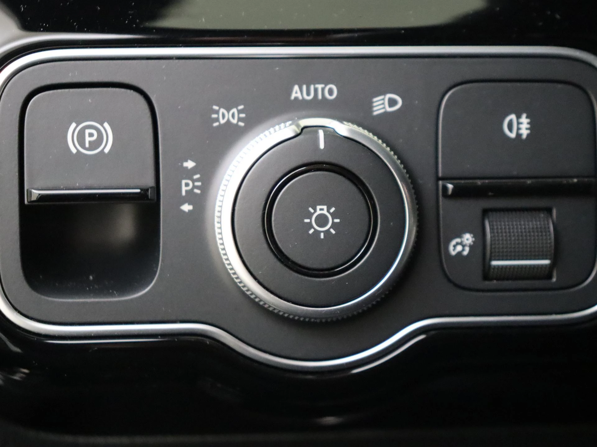 Mercedes-Benz-A-Klasse-image-24