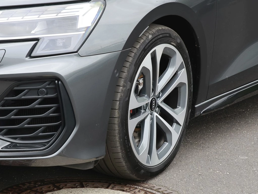 Audi S3 Sportback 2.0 TFSI Navi ACC Kamera PDC+
