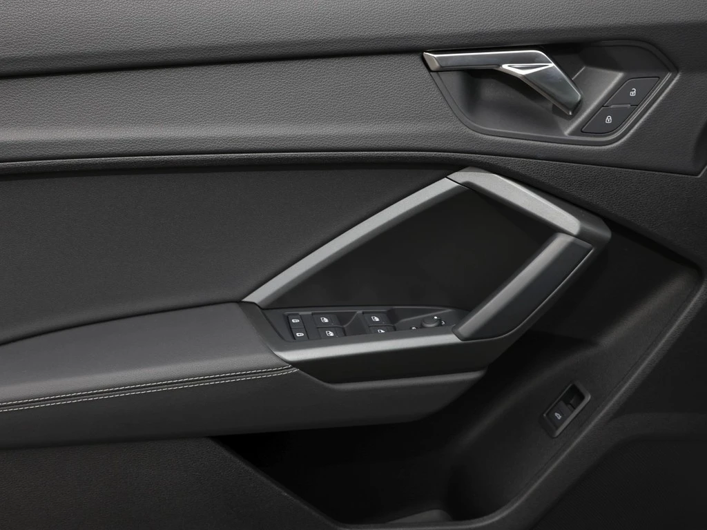 Audi-Q3-image-19