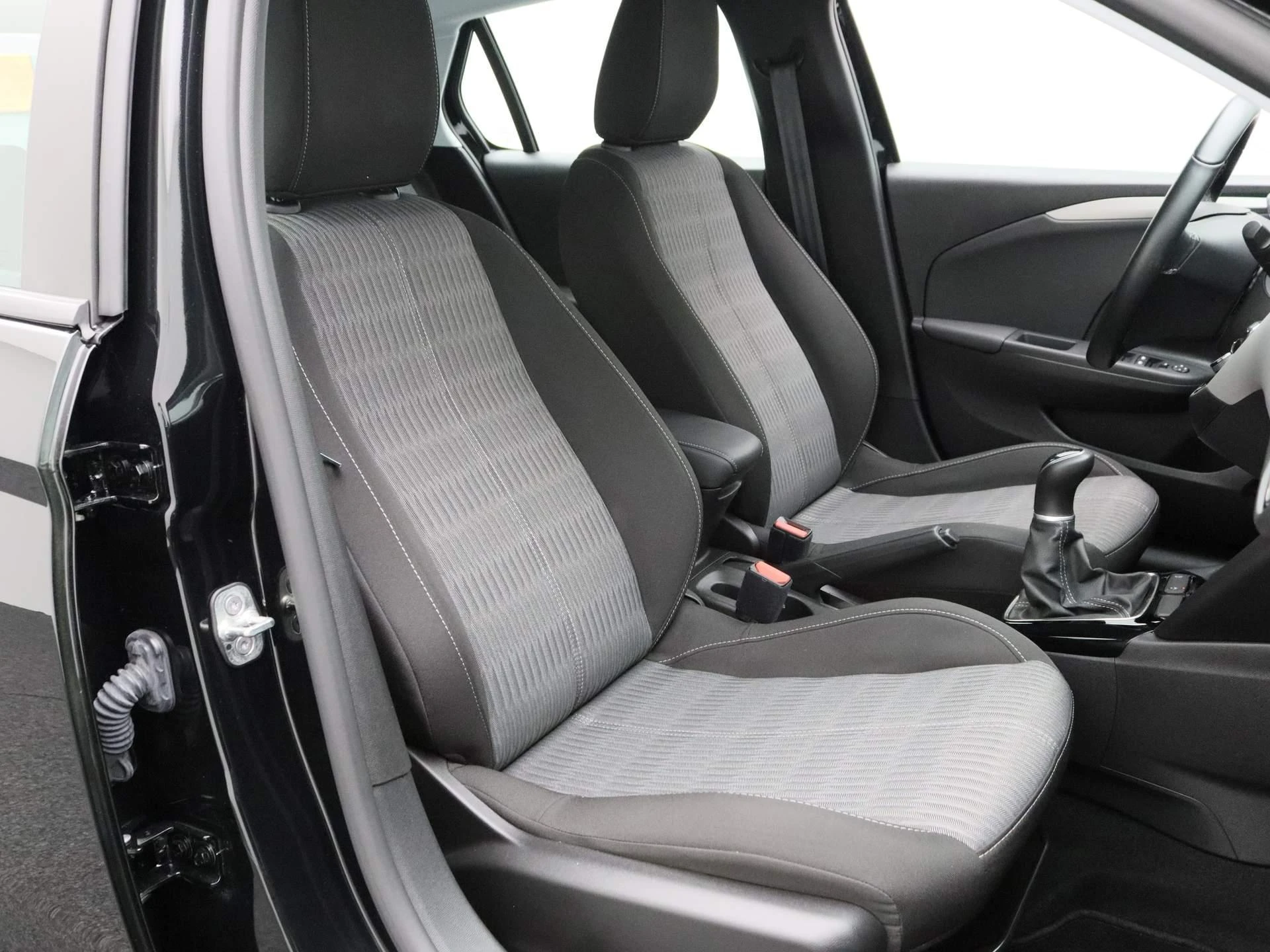Opel-Corsa-image-23