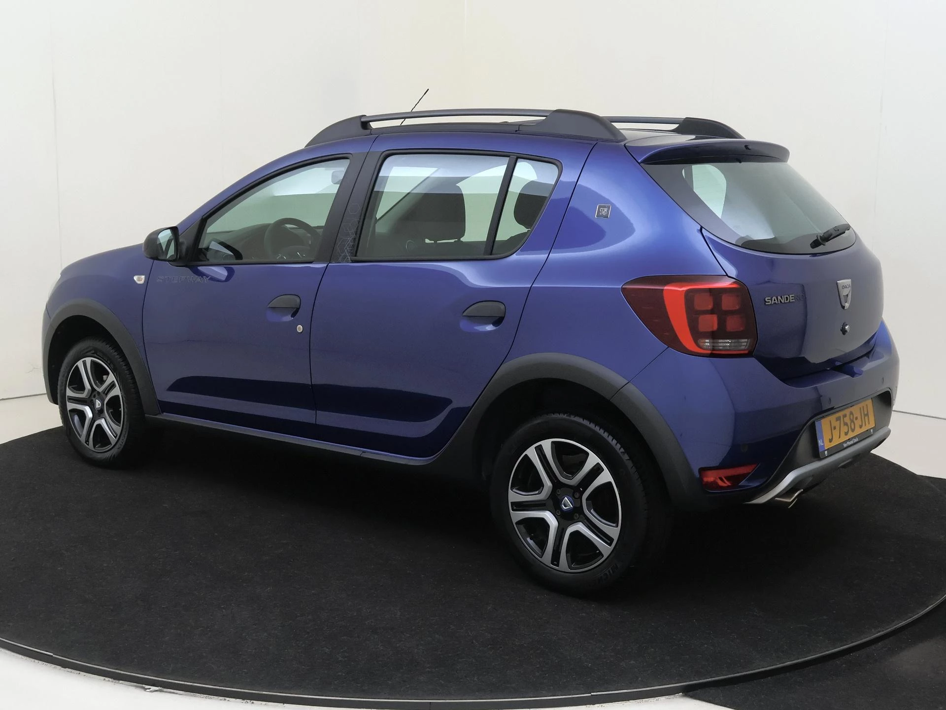 Dacia Sandero Stepway 1.0 TCe 100 PK Serie Limitee 15th Anniv.
