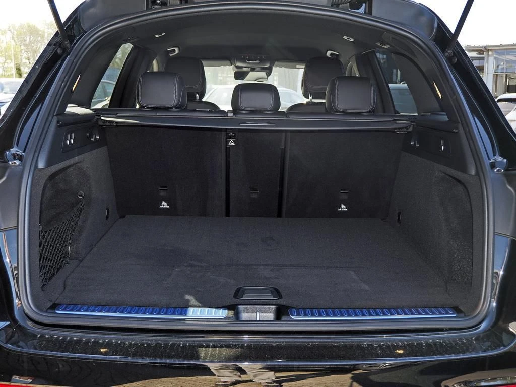 Mercedes-AMG-GLC 63 S AMG-image-15