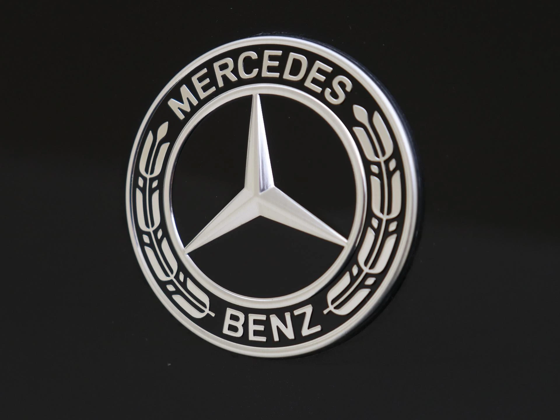 Mercedes-Benz-E-Klasse-image-29