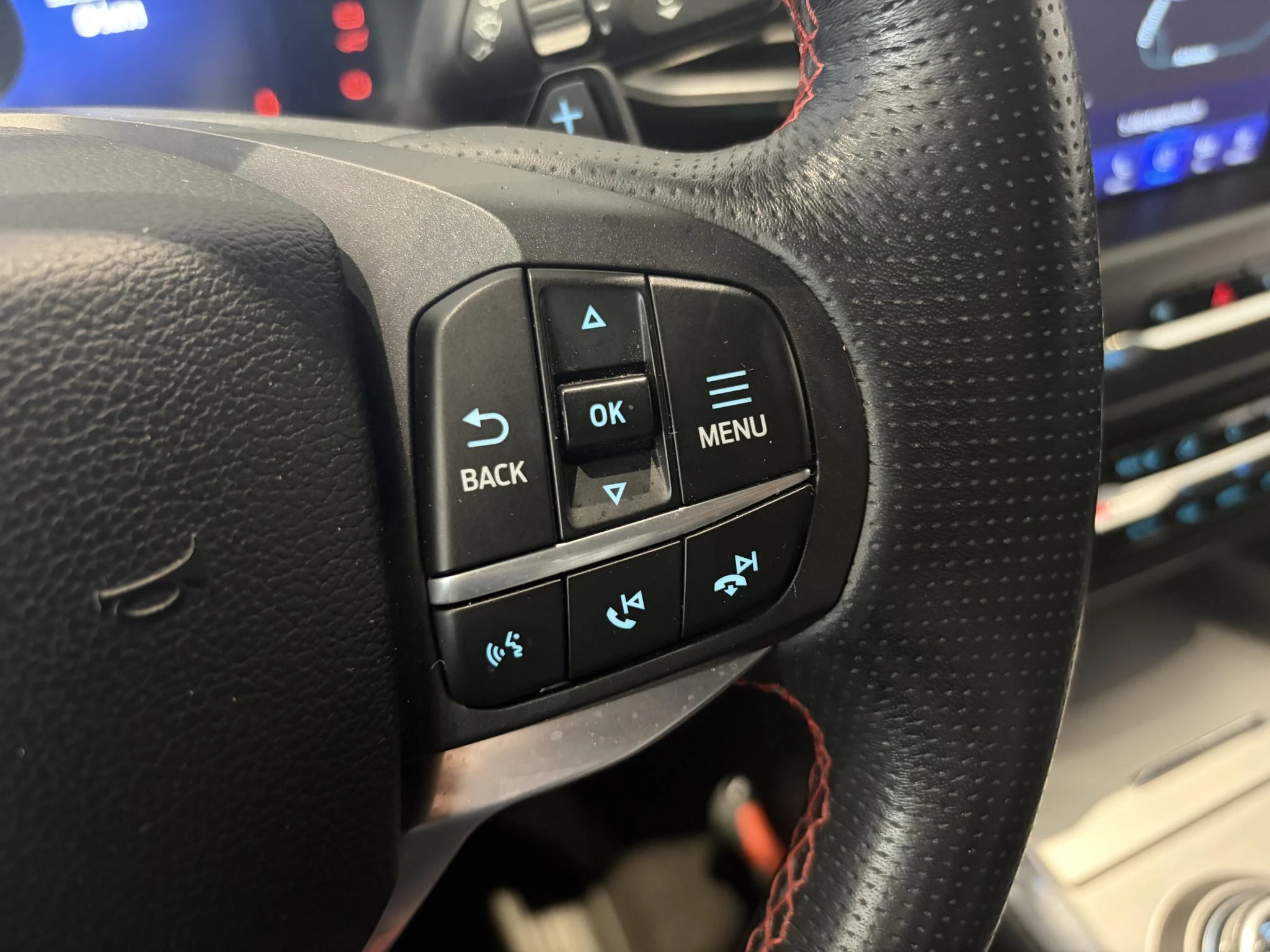 Ford-Explorer-image-13