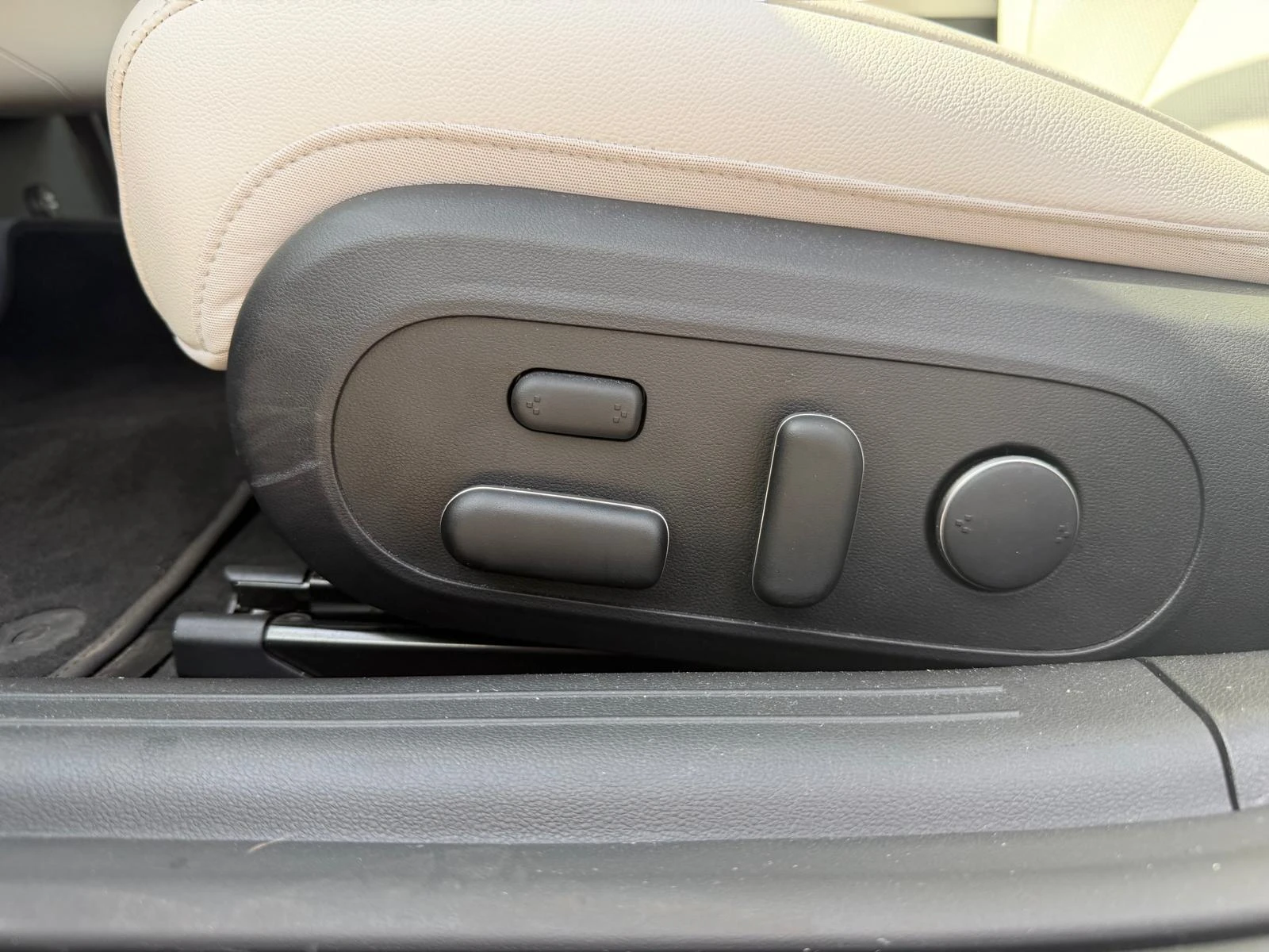 Hyundai-IONIQ 6-image-19