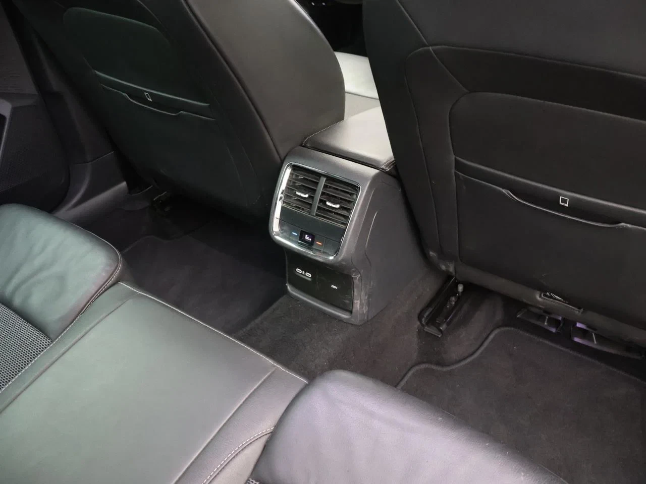 Škoda Octavia Combi PHEV Octavia iV Combi Clever+ 1,4TSI PHEV 204PK *AUTOMAAT*LEDER*CAMERA*VIRTUAL COCKPIT*NAVI*APP-CONNECT*CRUISE*...*