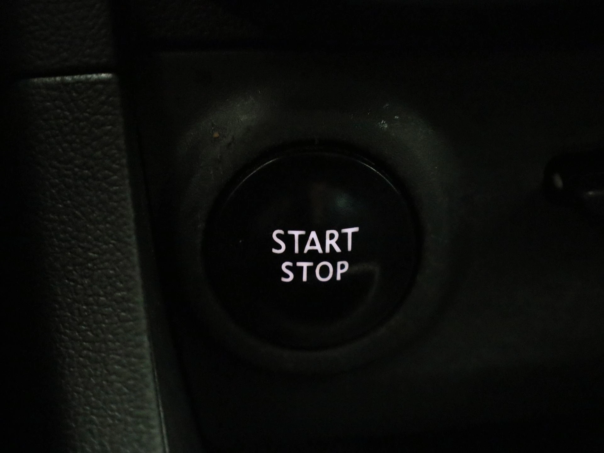 Renault-Clio-image-26