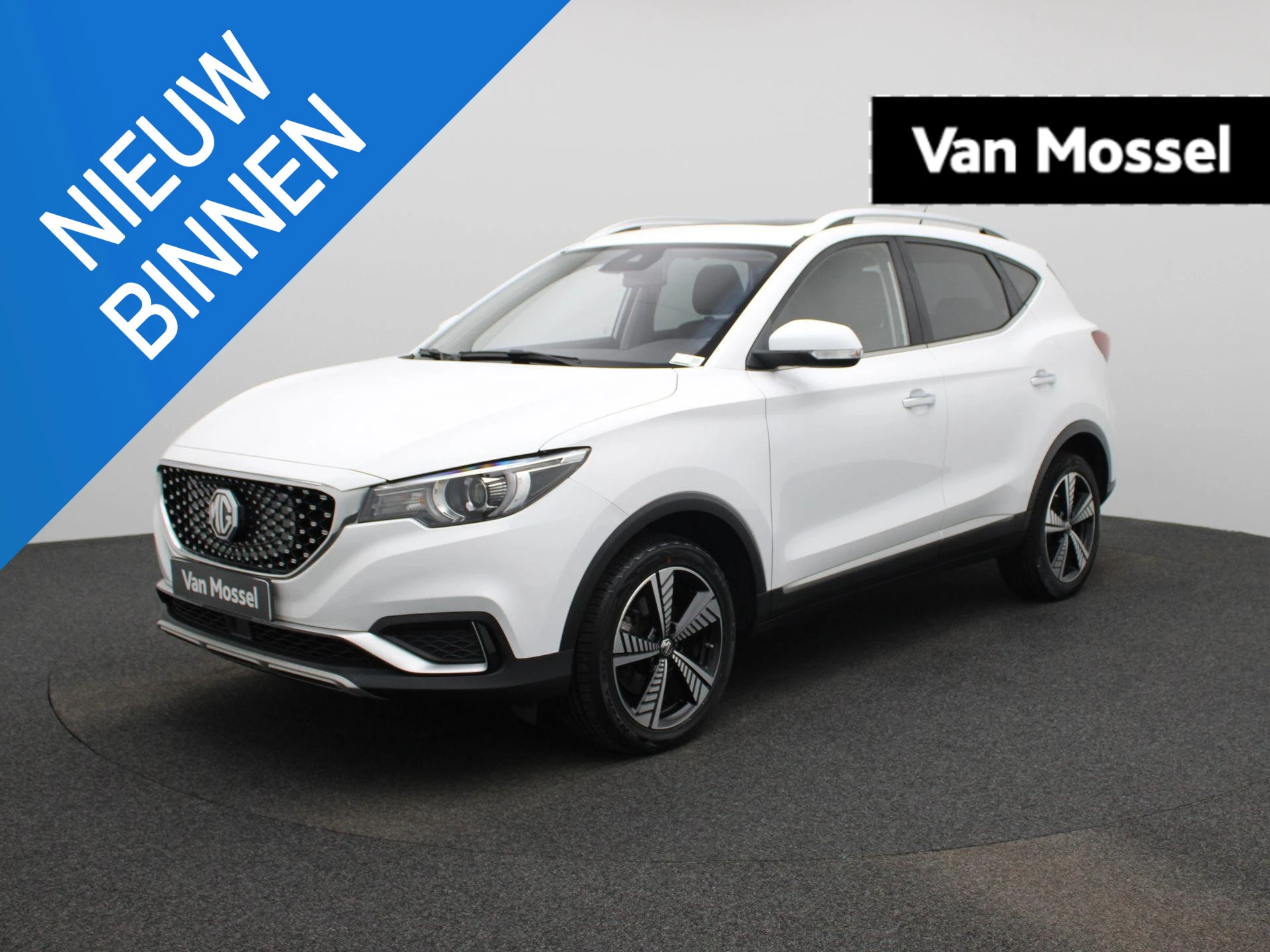 MG-ZS EV-image-0