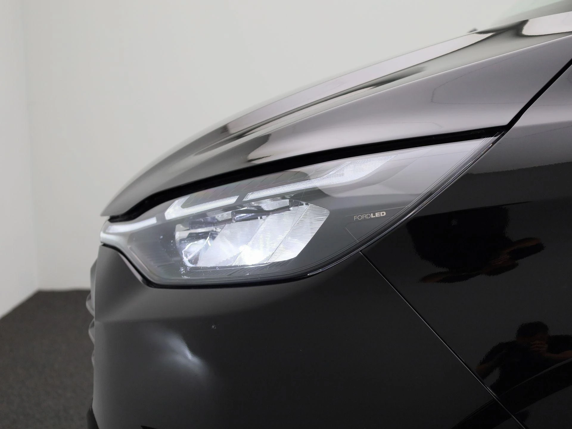 Ford-Transit Custom-image-15