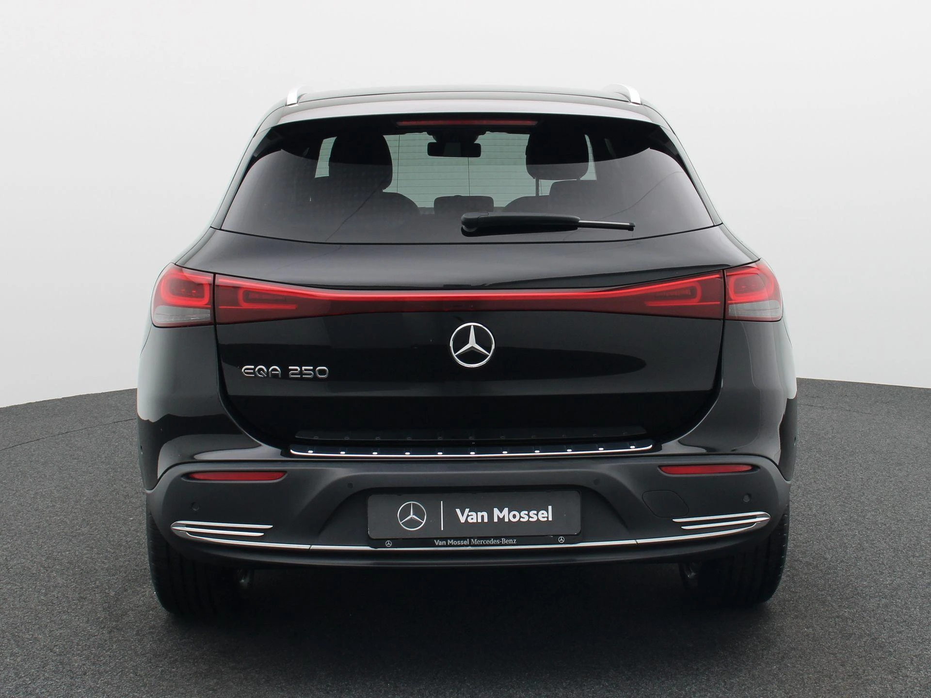 Mercedes-Benz EQA 250 Business Line