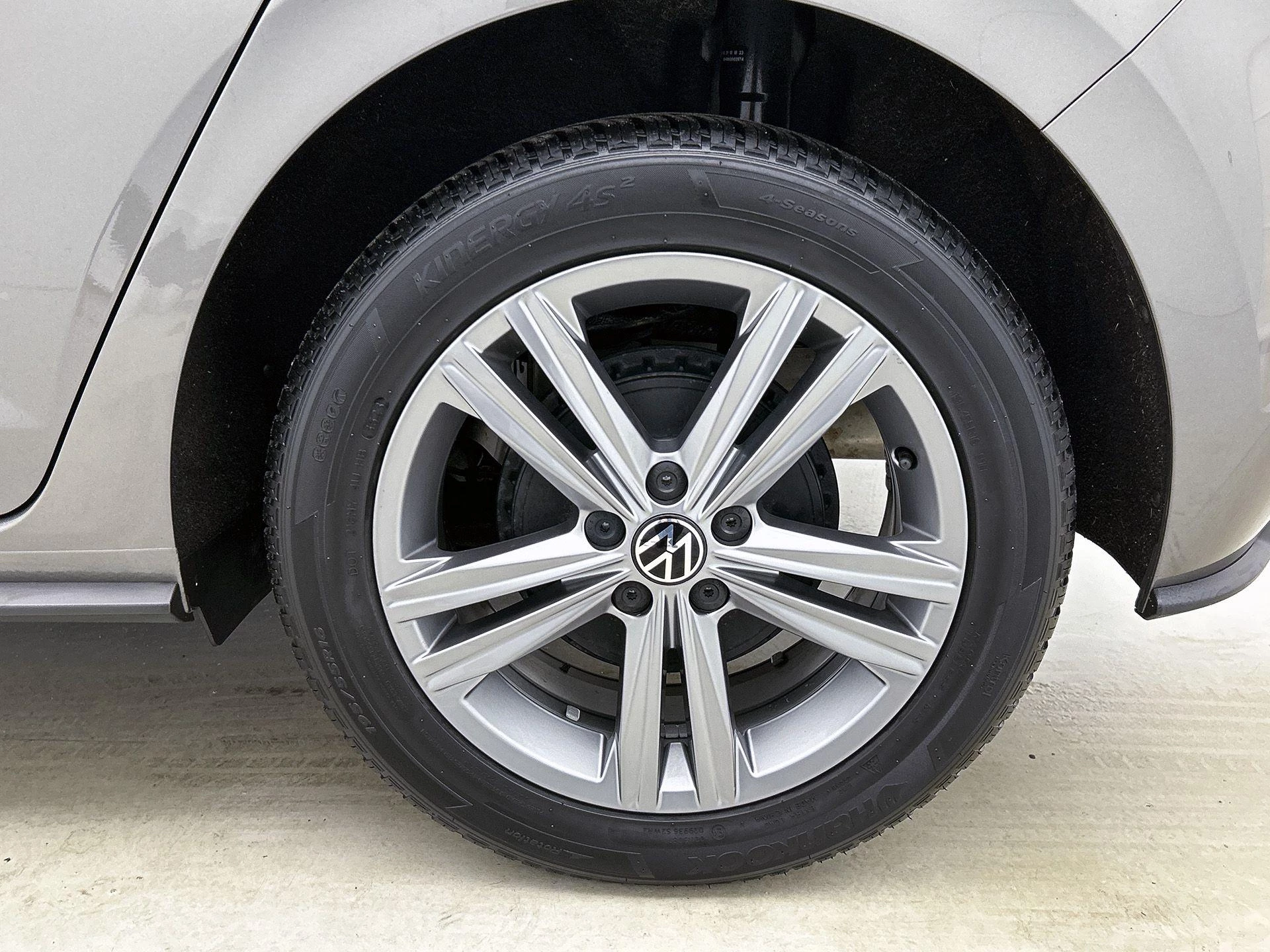 Volkswagen-Polo-image-34
