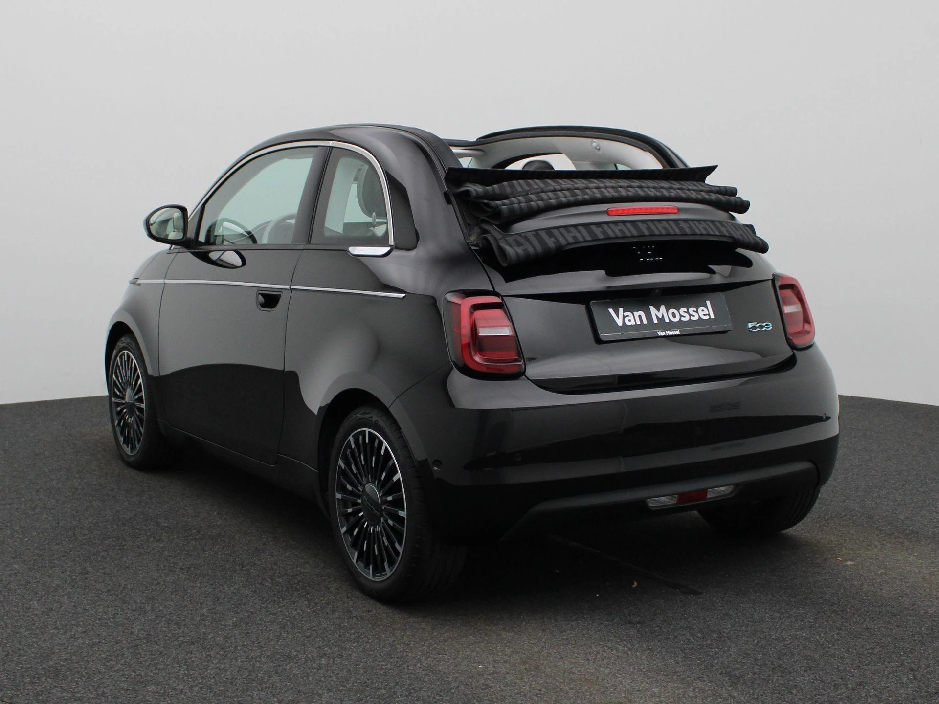 Fiat-500C-image-1