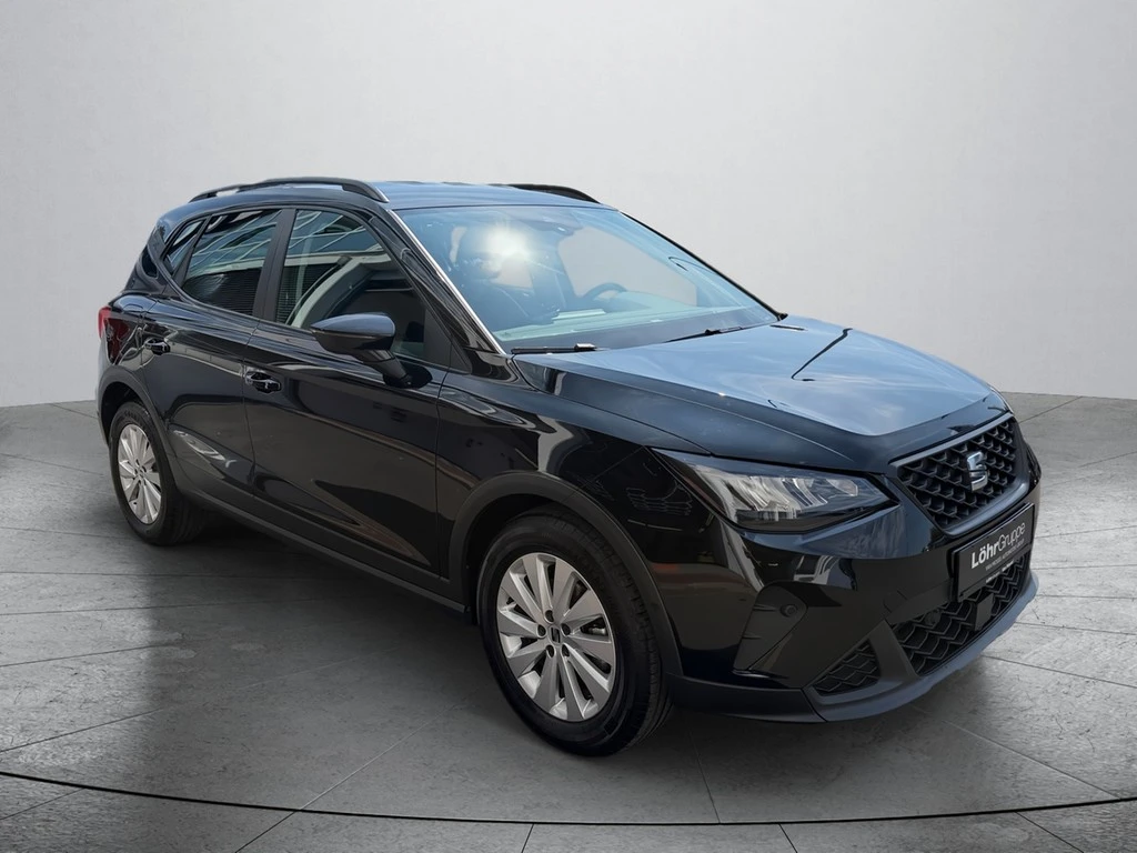 SEAT-Arona-image-5