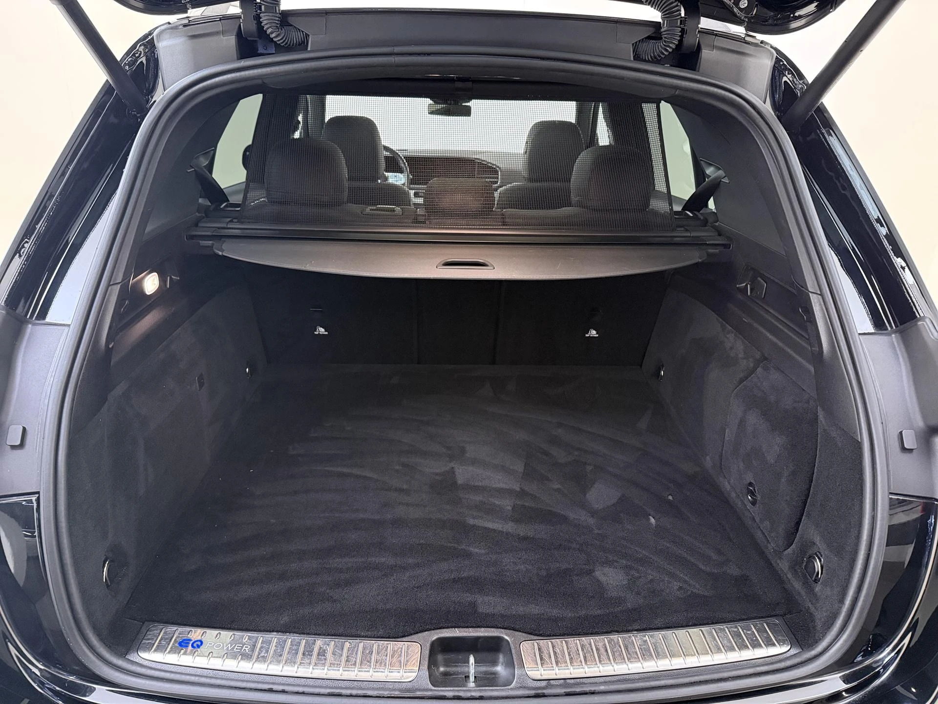 Mercedes-Benz-GLE-image-29