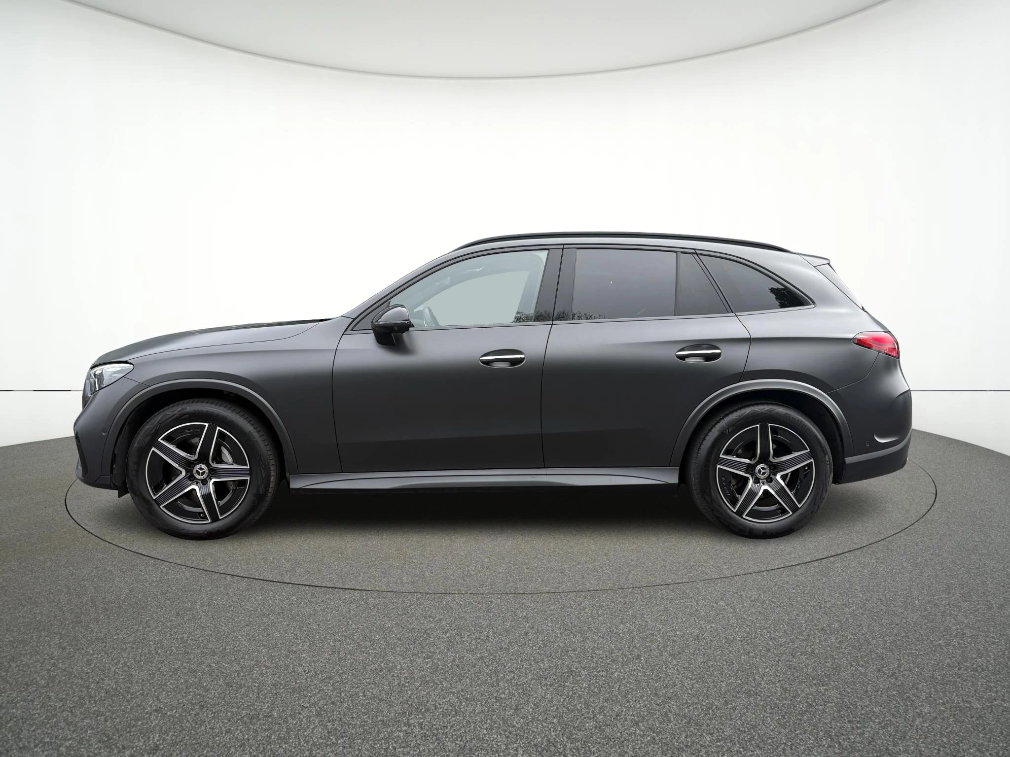 Mercedes-Benz GLC 220 d 4M AMG Line + DIGITAL LIGHT + LEDER + PANORAMISCH DAK + 360 +