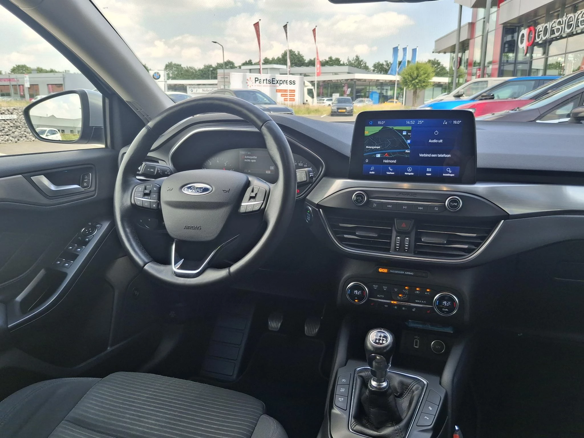 Ford-Focus-image-14