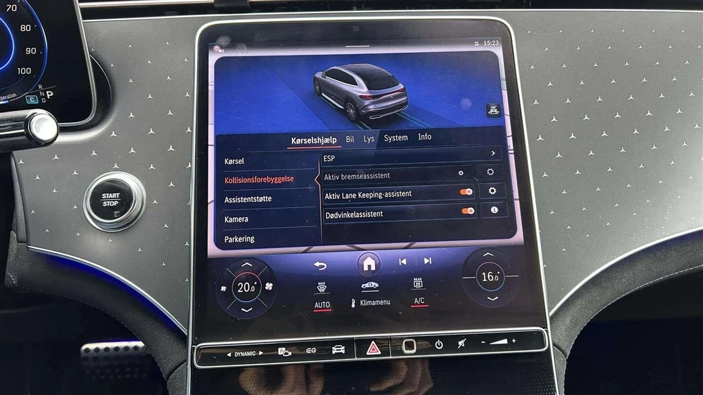 Mercedes-Benz-EQE-image-19