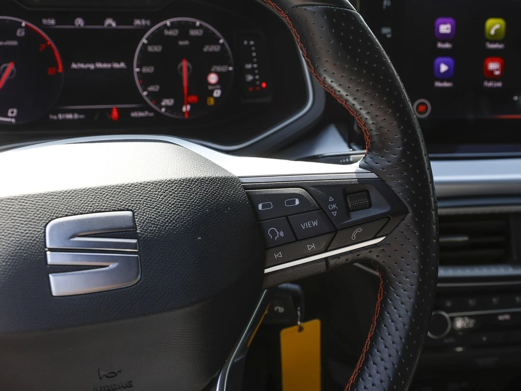 SEAT-Arona-image-14