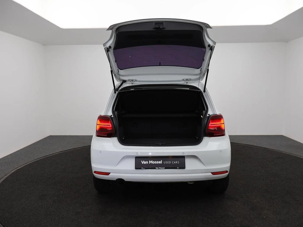 Volkswagen Polo Polo 1.2TSI Comfortline 90PK *CRUISE CONTROL*PDC*BLTH*NAVI*DAB RADIO*...*