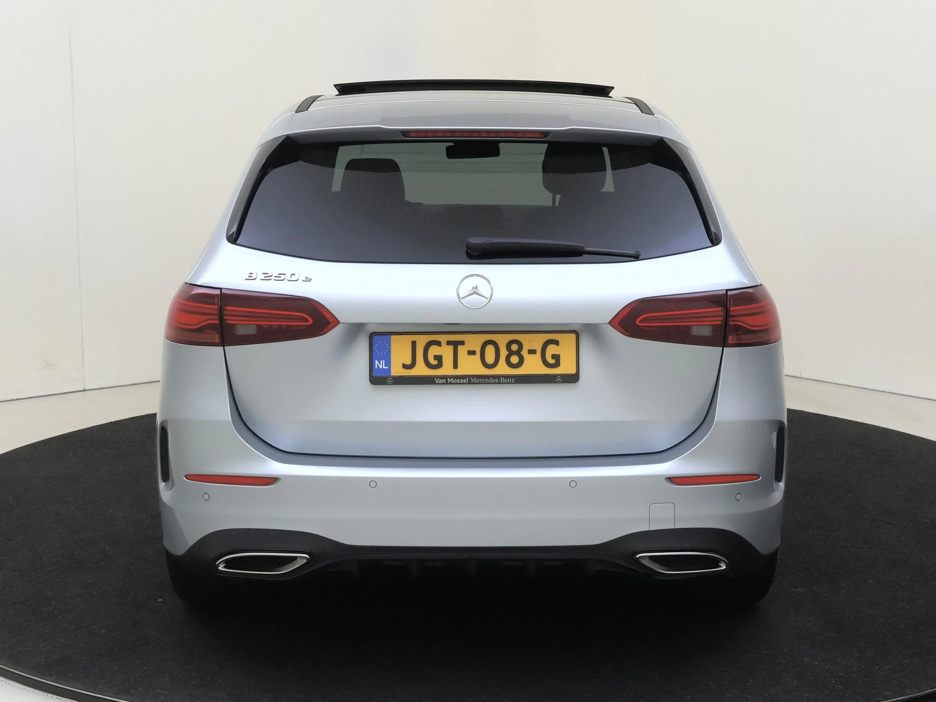 Mercedes-Benz B-Klasse 250 e Business Solution AMG