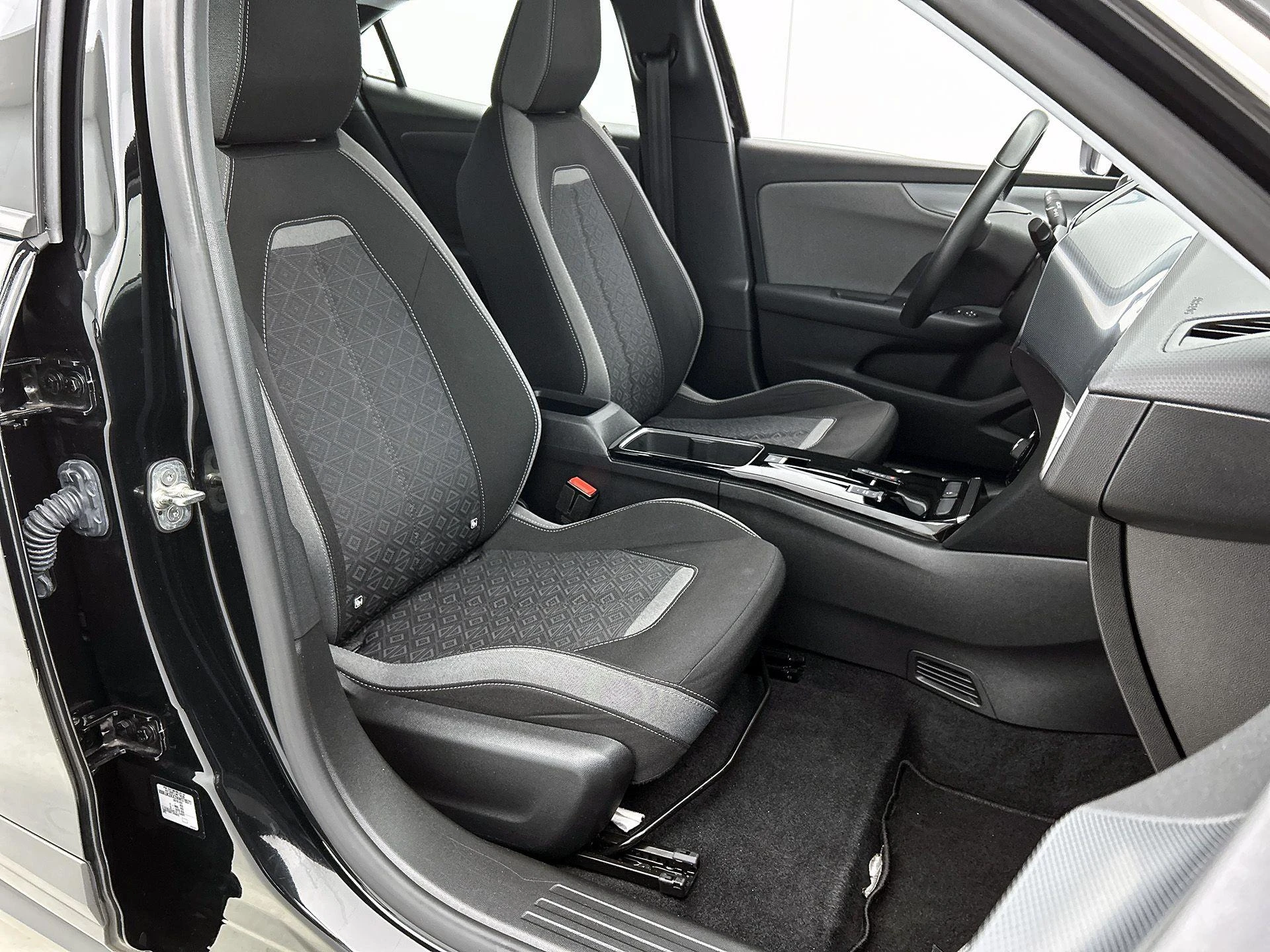 Opel-Mokka-e-image-32
