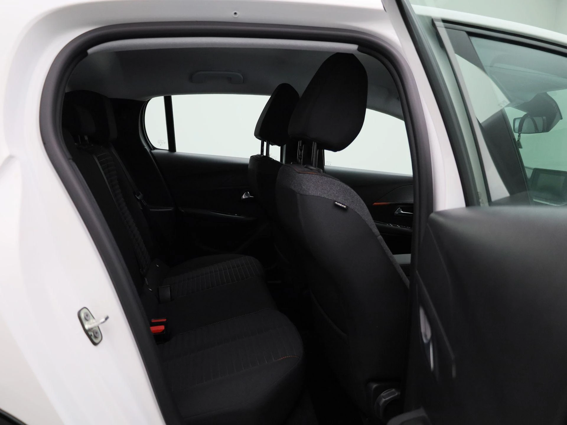 Peugeot e-208 EV Active Pack 50 kWh