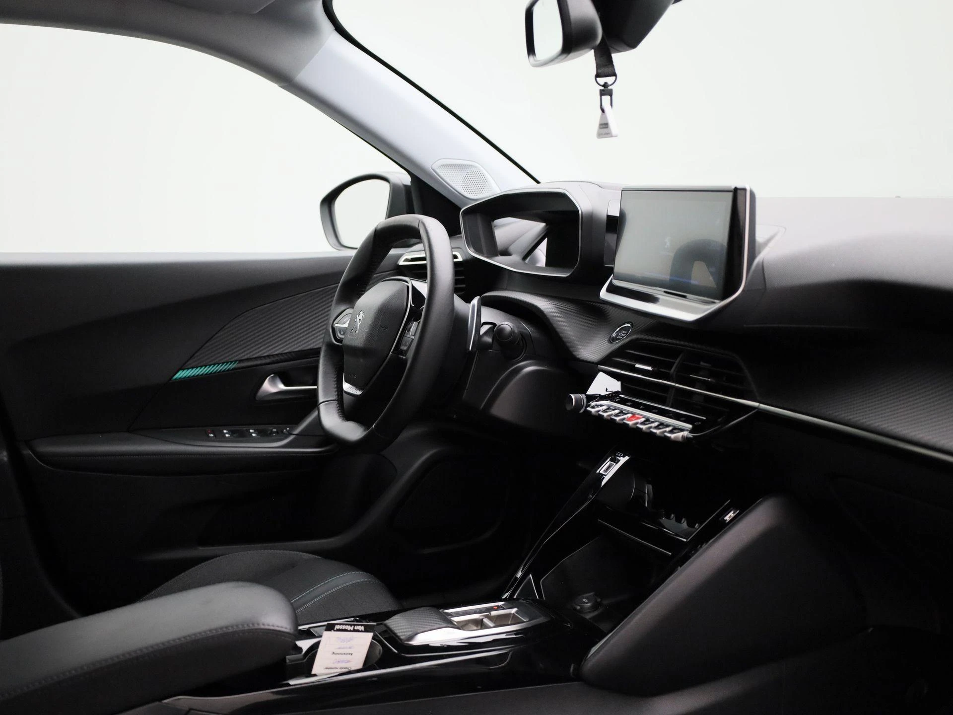 Peugeot-2008-image-30