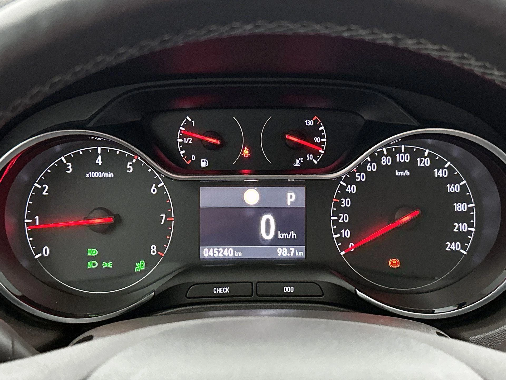 Opel-Grandland X-image-18