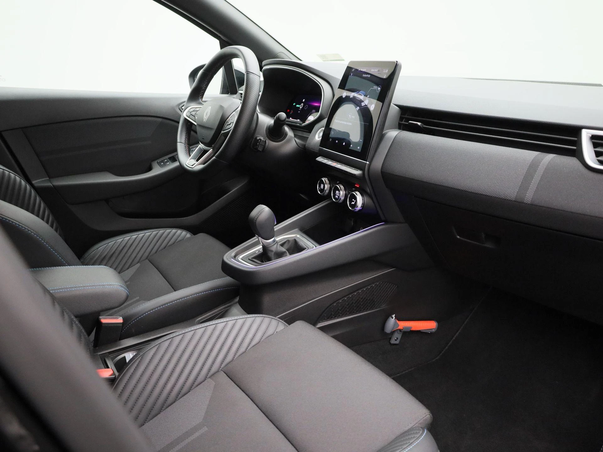 Renault-Clio-image-41