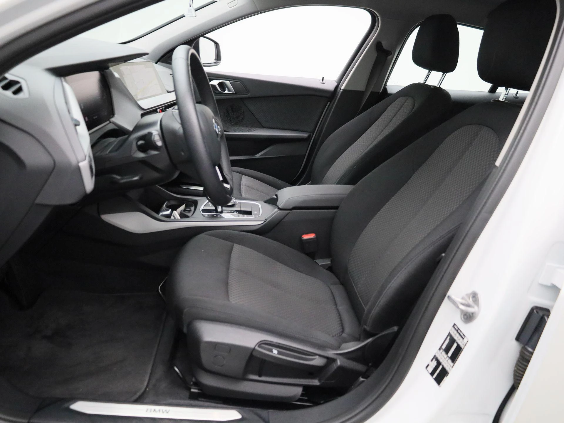 BMW-1 Reeks-image-12
