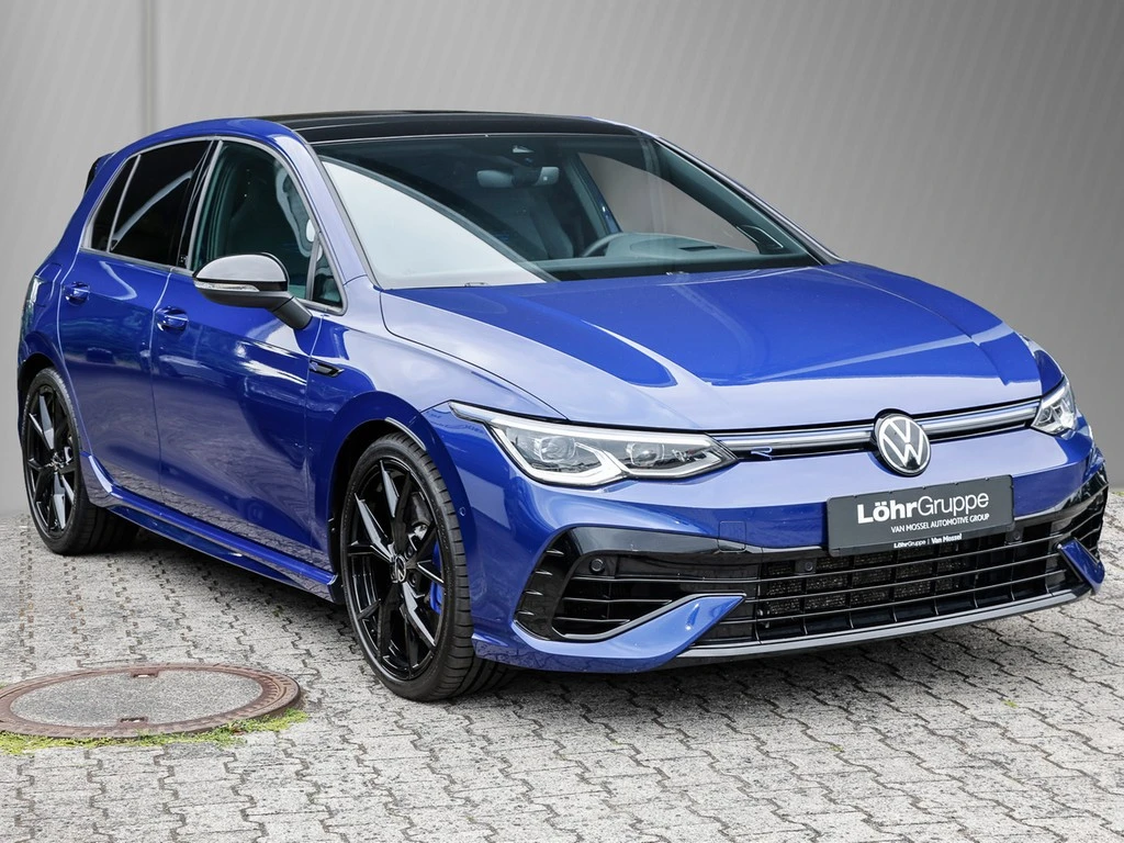 Volkswagen-Golf-image-2