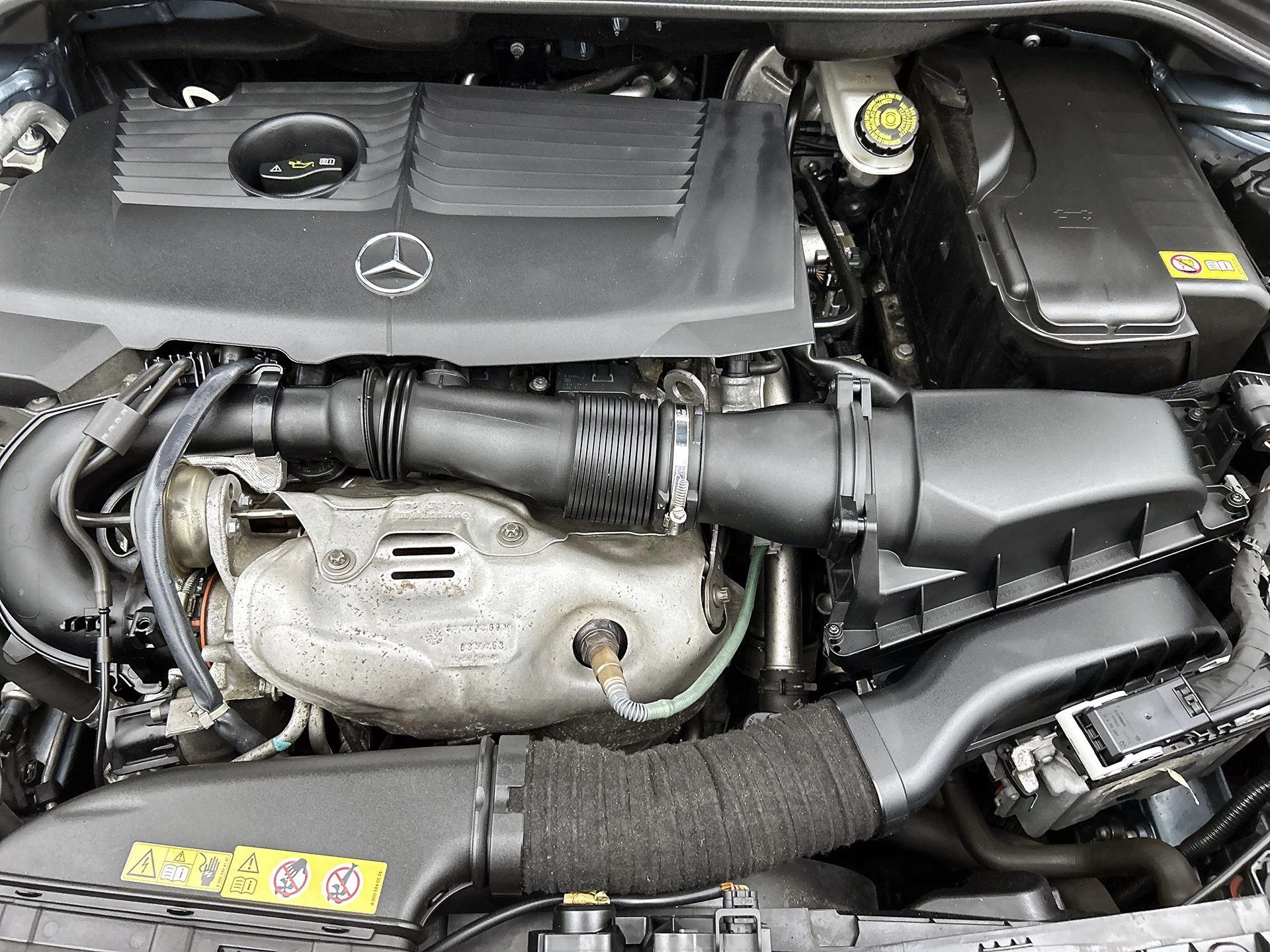 Mercedes-Benz-B-Klasse-image-10