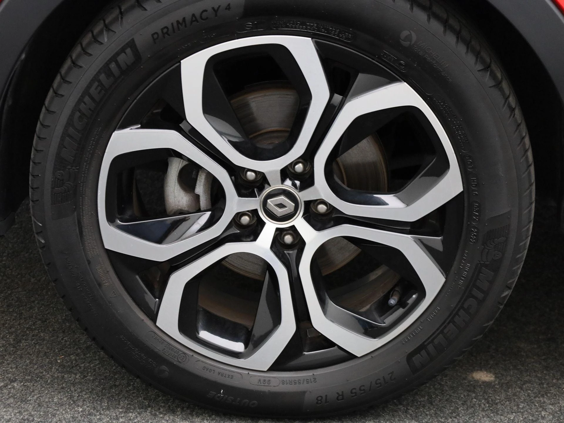 Renault-Arkana-image-11