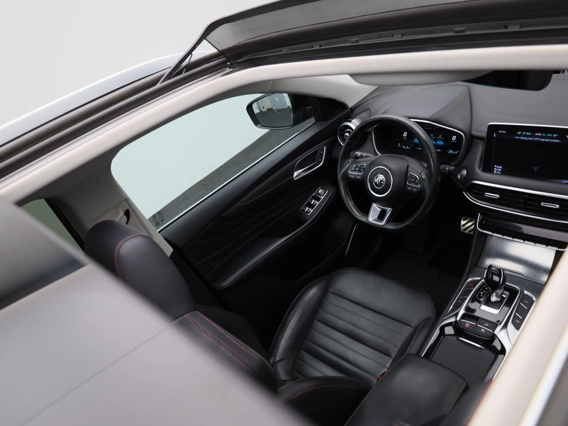 MG-EHS-image-38