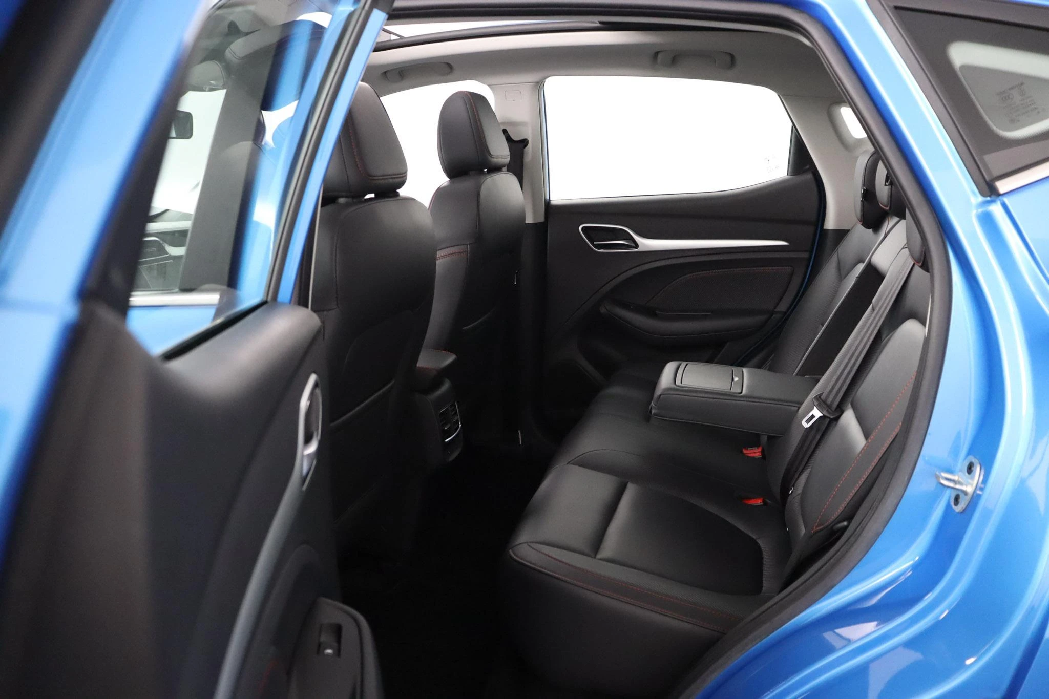 MG ZS EV Long Range Luxury 70 kWh
