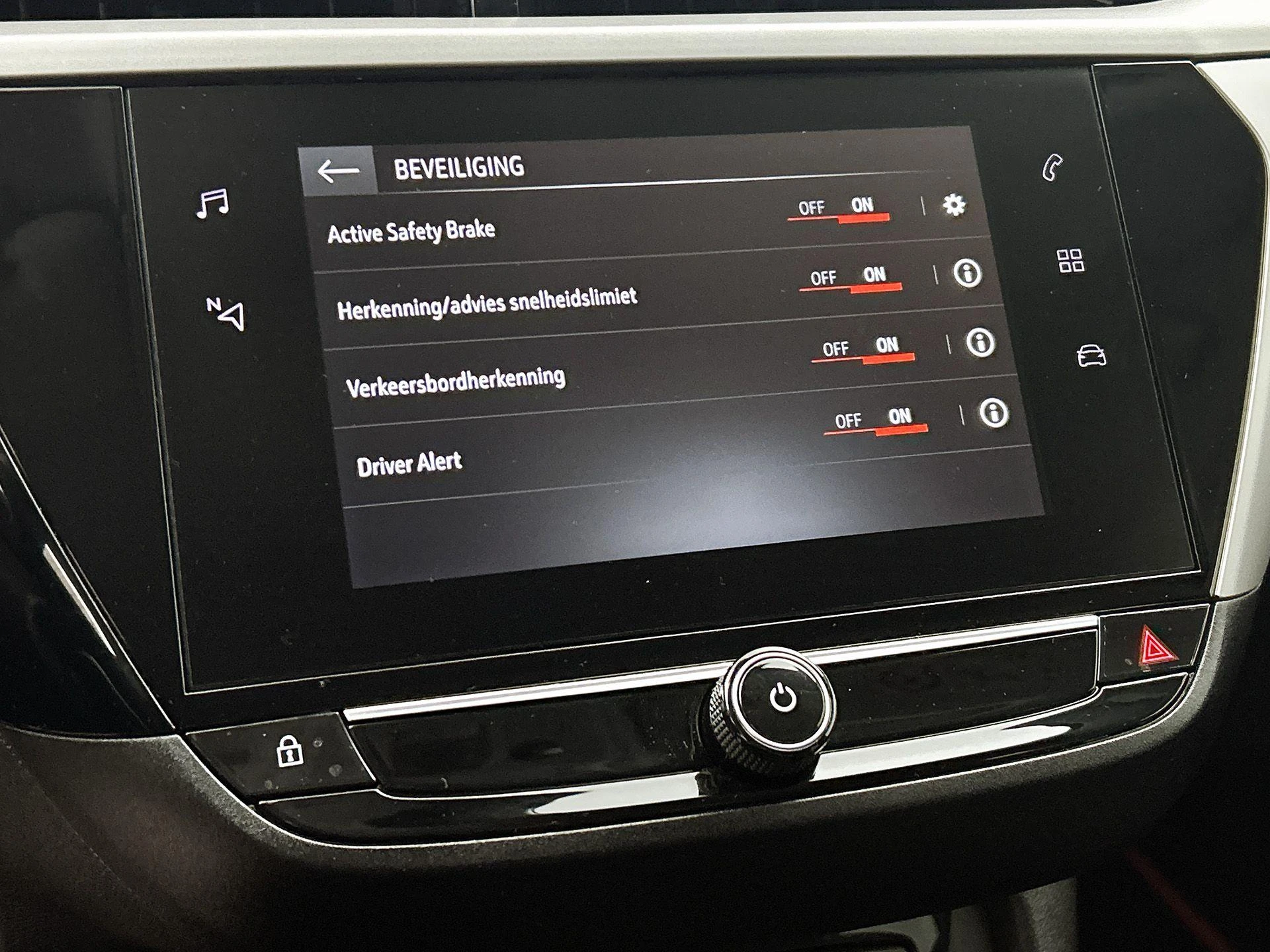 Opel-Corsa-image-9