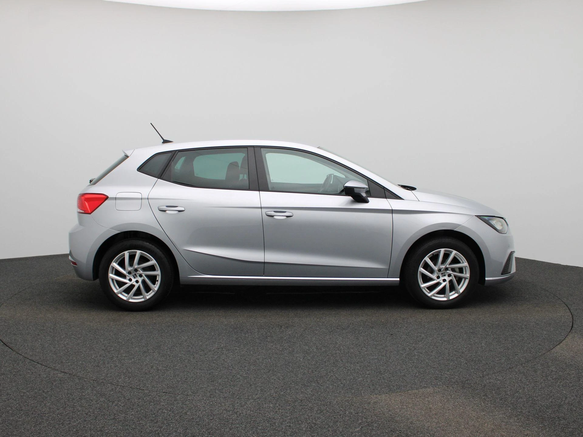 SEAT-Ibiza-image-5