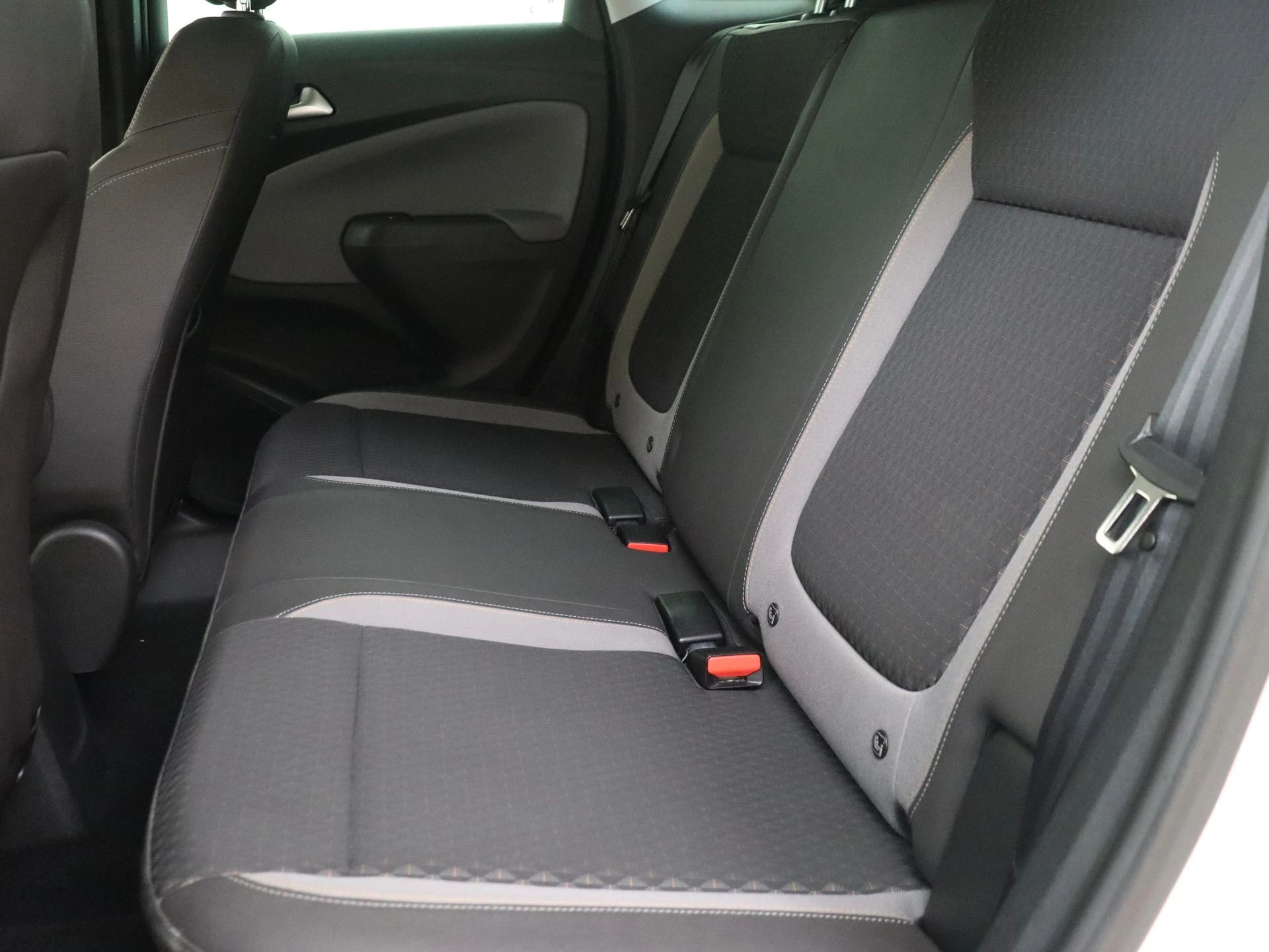 Opel-Crossland X-image-19