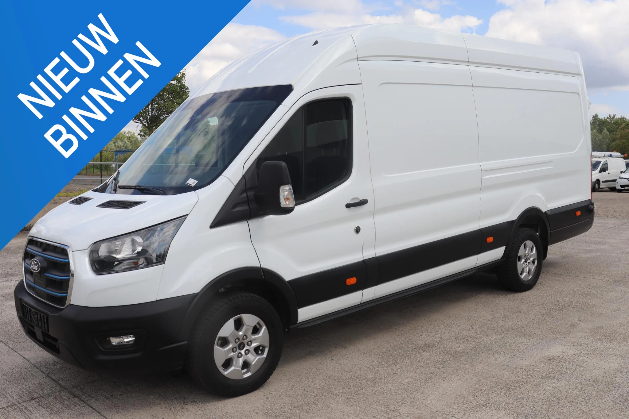 Ford-E-Transit-image-0