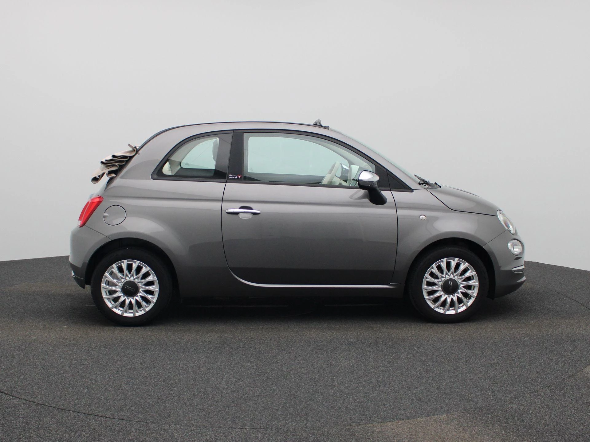 Fiat 500C 1.0 Hybrid Lounge