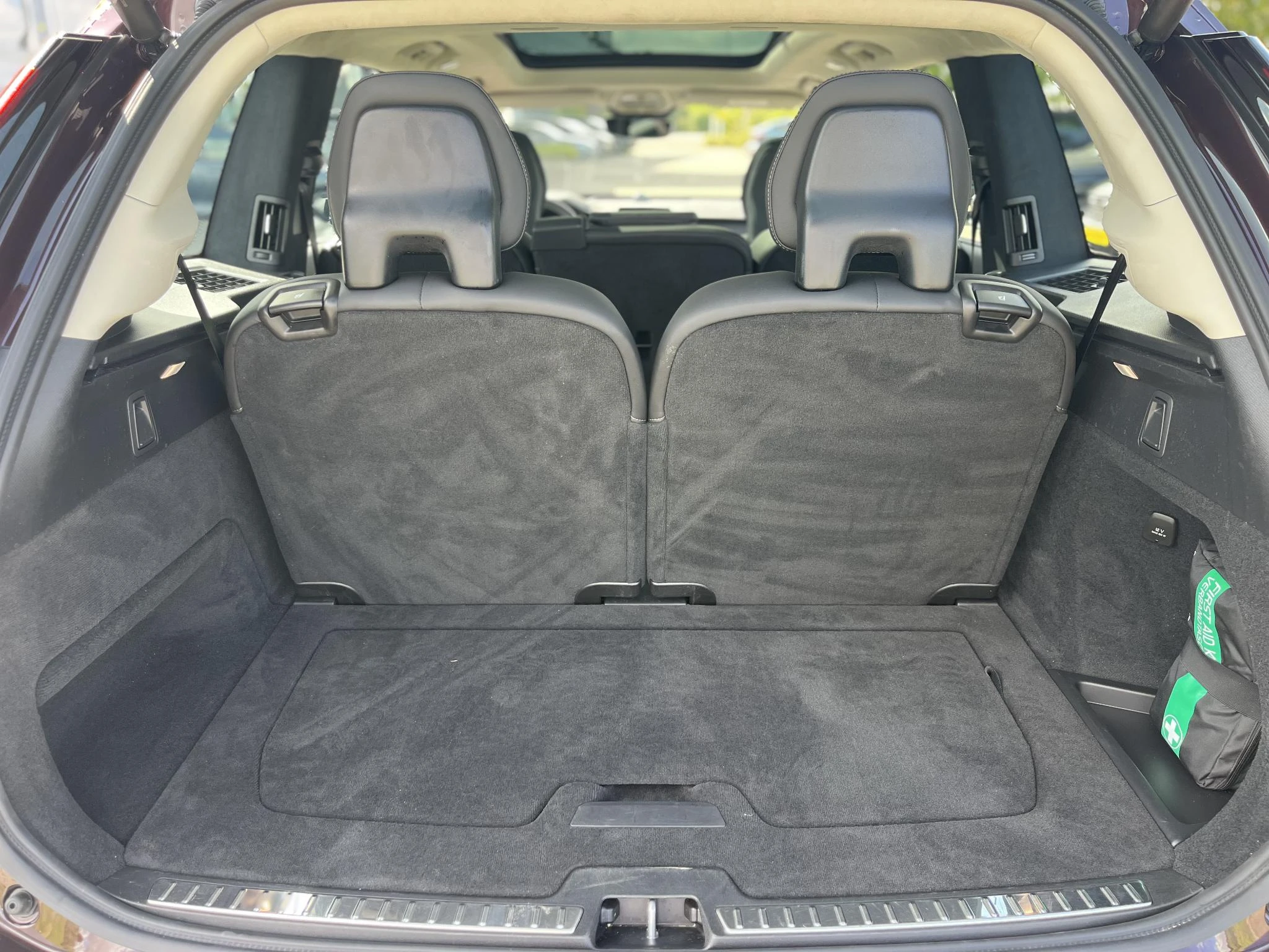 Volvo-XC90-image-19