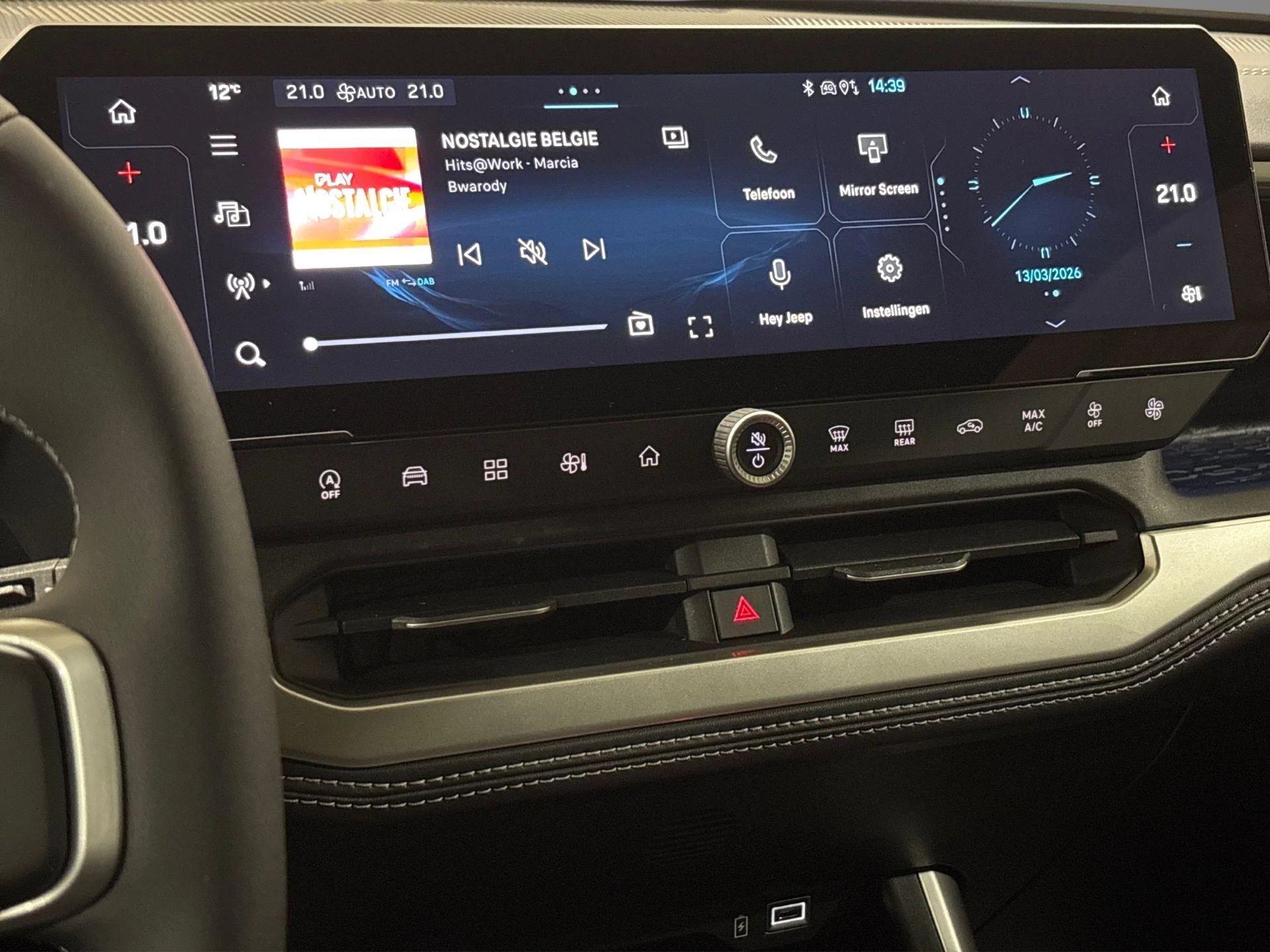 Jeep-Compass-image-18