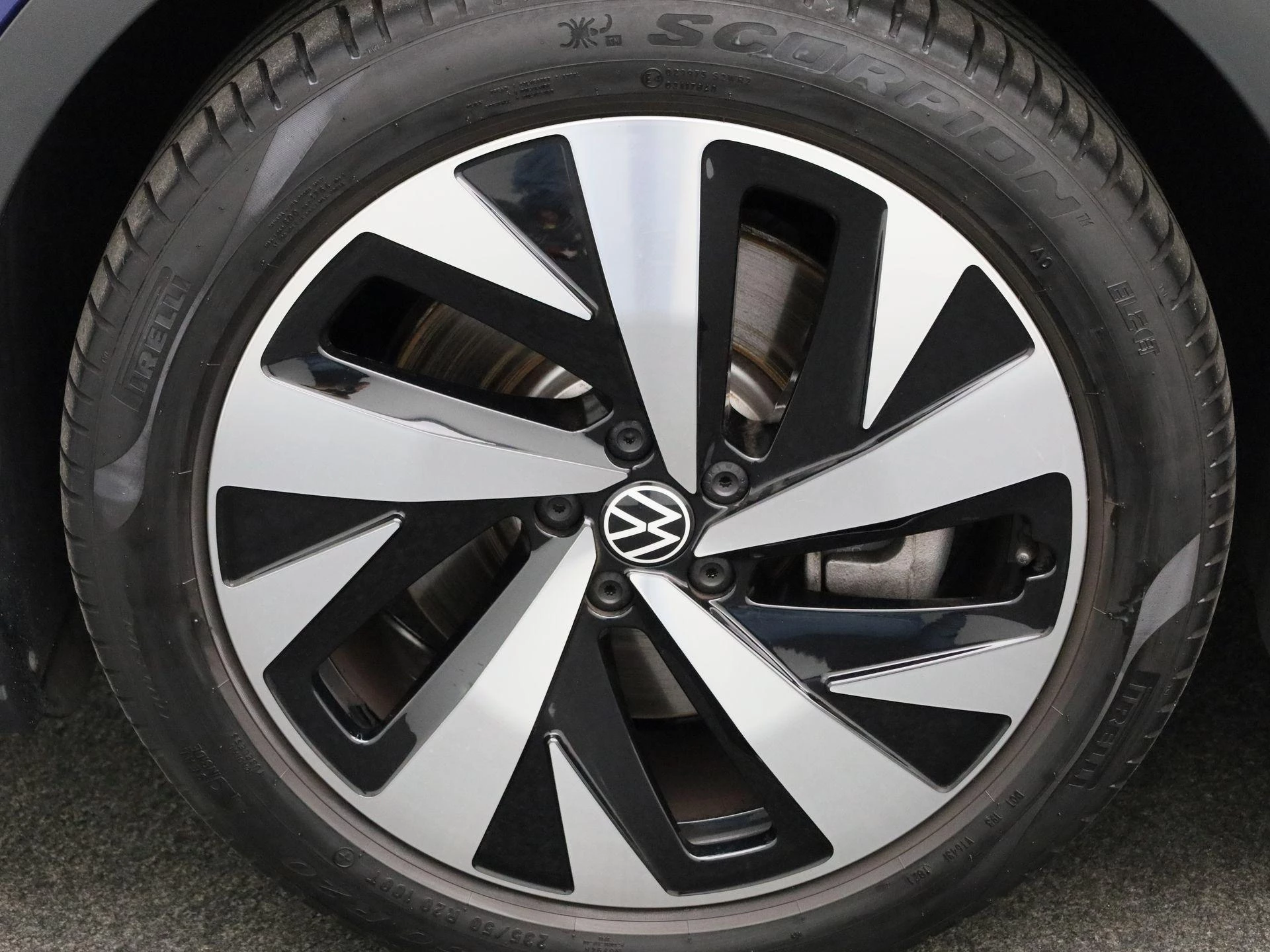 Volkswagen-ID.4-image-14
