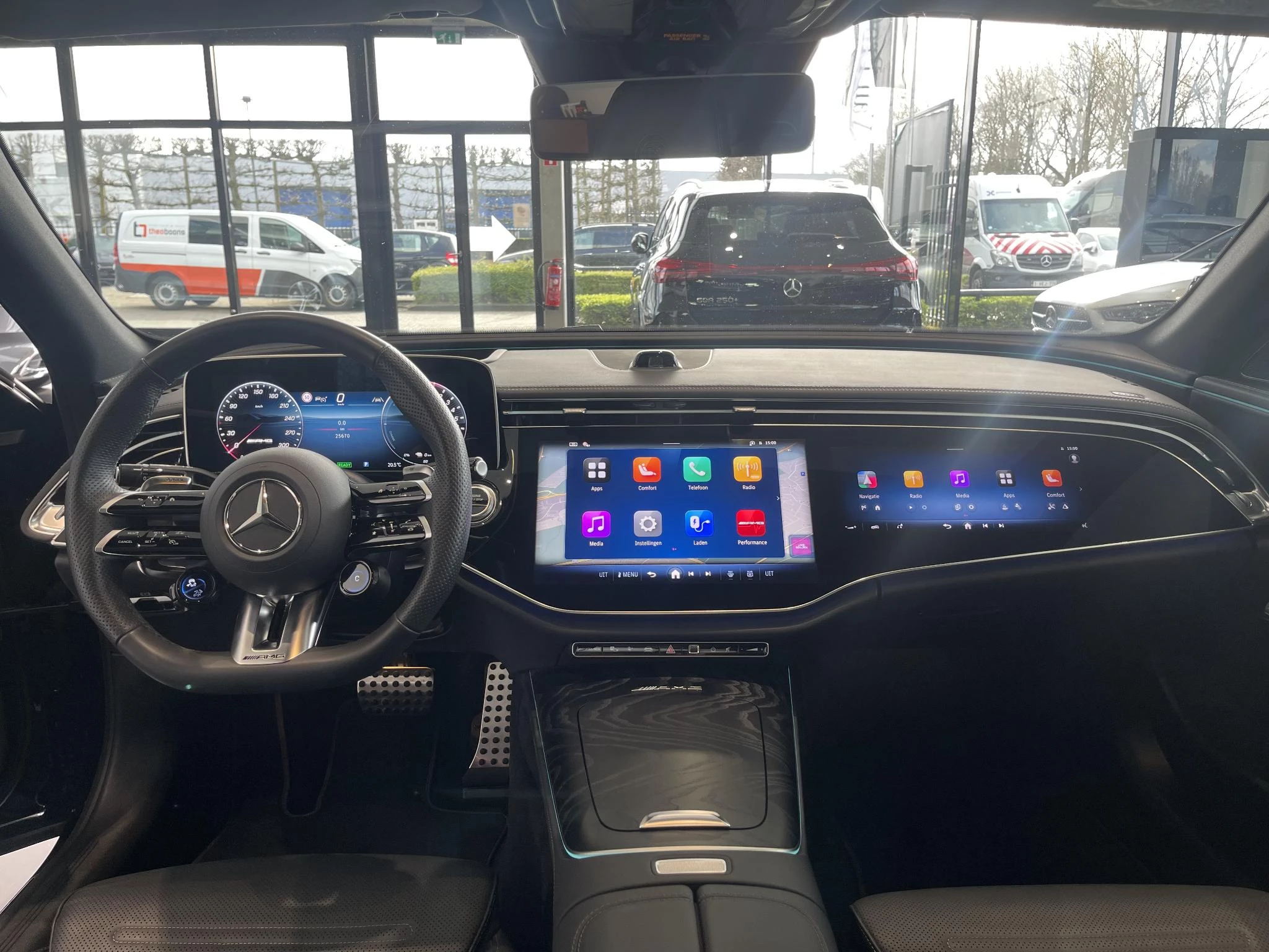 Mercedes-Benz E-Klasse 53 AMG HYBRID 4MATIC+ Berline + PANORAMISCH DAK + BURMESTER + NAPPA LEDER +