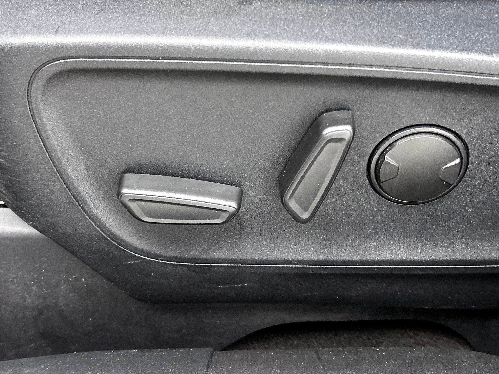 Ford-Kuga-image-25